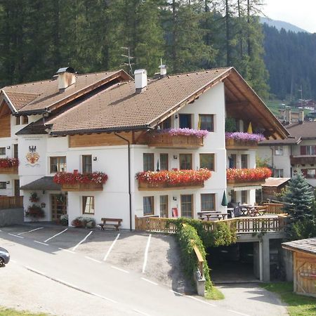 Ferienwohnungen am Lärchenweg Sexten Exterior foto