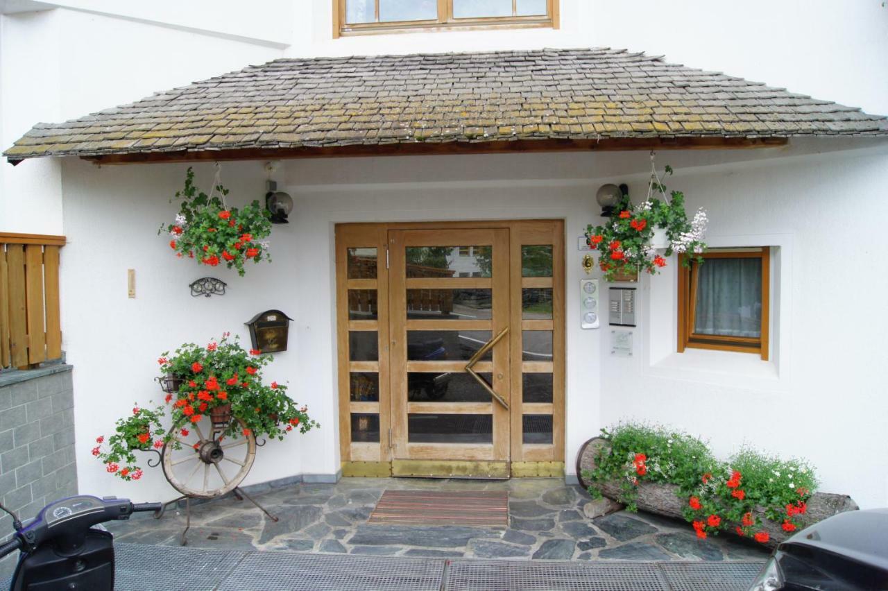 Ferienwohnungen am Lärchenweg Sexten Exterior foto
